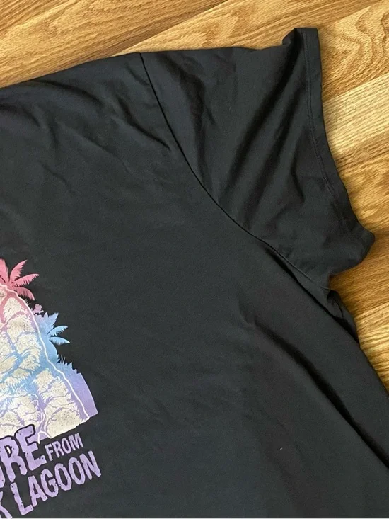 Torrid The Creature from the Black Lagoon Size 4X - Picture 6 of 11